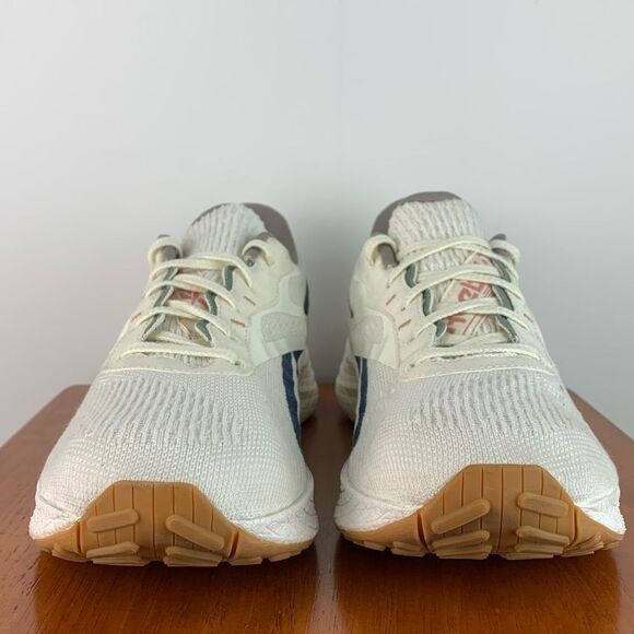 NWOB Reebok Men’s Floatride Energy Grow - White/Brave Blue running shoes size 12 main image 6